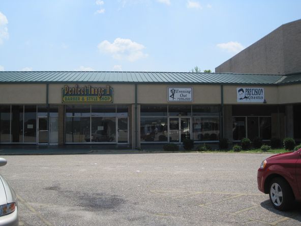 Normandale Shopping Mall / Opportunity Zone: 500-634 East Patton Avenue, Montgomery, AL 36111